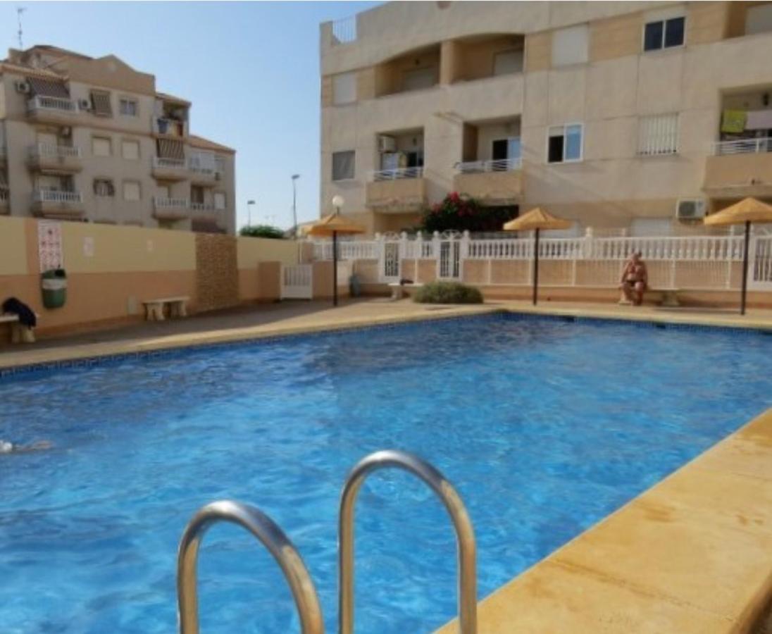 Bonito Apartamento De Dos Habitacion Y Piscina 또레비에하 외부 사진